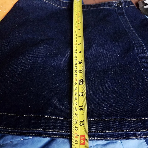 NWOT BUNDLE OF 2 GAP Jean skirts - Picture 7 of 8